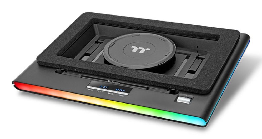 BASE DE PORTATIL THERMALTAKE MASSIVE EXTREME 18INCH VENT 3500RMP ADAPT INT RGB